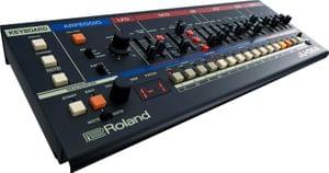 1598869799096-Roland JU 06A Boutique Sound Module Synthesizer3.jpg